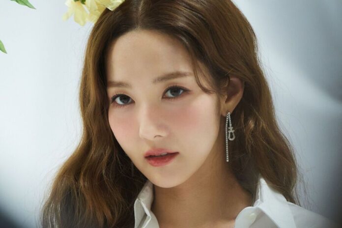 Park Min Young’s Agency Releases Statement Regarding Her Prosecution Summons As Witness For Ex-Boyfriend’s Investigation